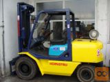 Viličar, Komatsu FG40T, plinski, čelni