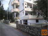 PRODAMO APARTMAJSKO HIŠO V NOVALJI