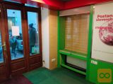 Poslovni otok s 3 omarami, mizo in pultom
