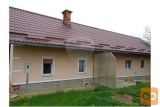 PRITLIČNA, DELNO OBNOVLJENA HIŠA ZA NAJEM-Destrnik