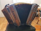 AKCIJA-NOVA DIATONIČNA HARMONIKA PLOHL MODEL VIRTUOZ 37+6