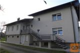 Lepa Stanovanjska Hiša Z Večnamenskim Prostorom