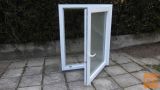 PVC okno 105 cm x 132 cm