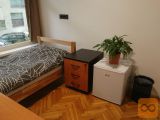 LJ-Center Poljane soba 10 m2