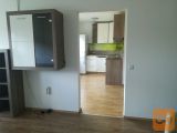 Kranj Planina 1 2,5-sobno 70 m2