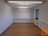 Bežigrad Spodnji del Kamniška ulica pisarna 25 m2