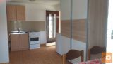 Novo mesto okolica, 4 km od Revoza 1-sobno 30 m2