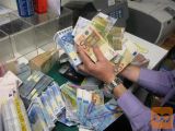 Ste v financnih težavah? sluzba.financna@gmail.com
