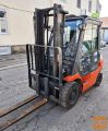 Viličar, Toyota FGF 25, plinski, čelni