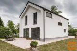 HIŠA V LJUBLJANI ALI BLIŽNJI OKOLICI TEL.: 070/516-264