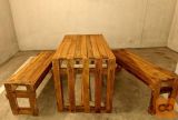 Vrtna lesena garnitura miza in dve klopi